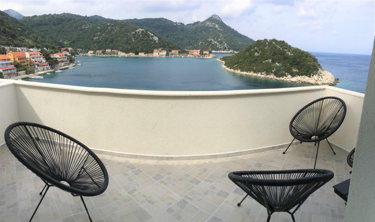 Apartments Kurelja Lastovo Eksteriør bilde
