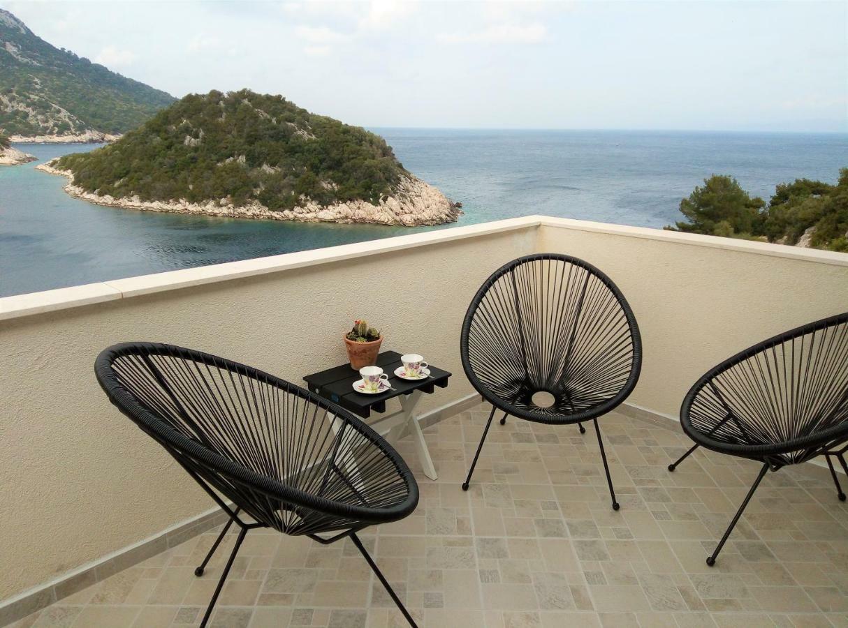 Apartments Kurelja Lastovo Eksteriør bilde