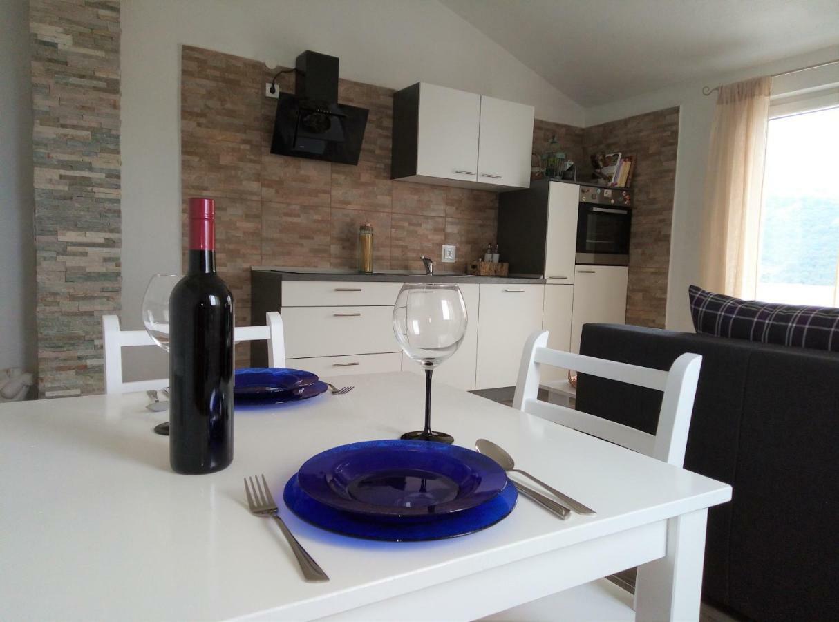Apartments Kurelja Lastovo Eksteriør bilde