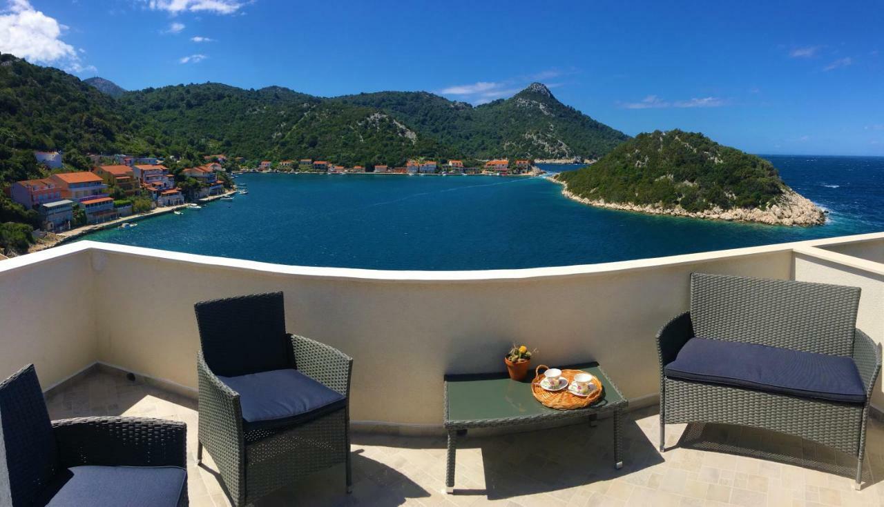 Apartments Kurelja Lastovo Eksteriør bilde